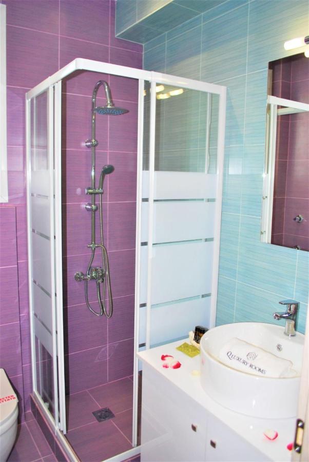 Q Luxury Rooms Paleros Palairos Exterior foto