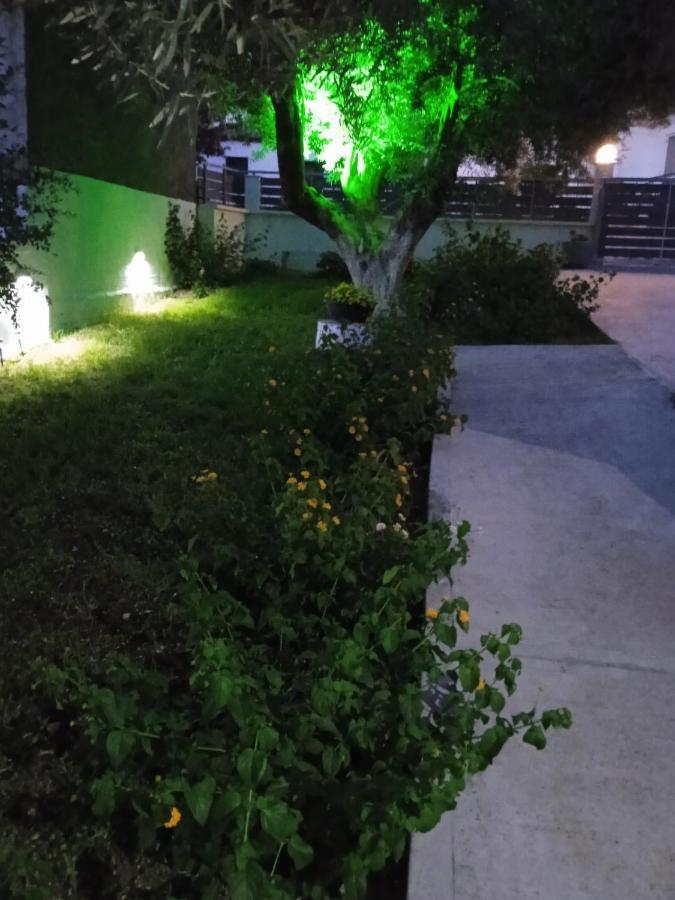 Q Luxury Rooms Paleros Palairos Exterior foto