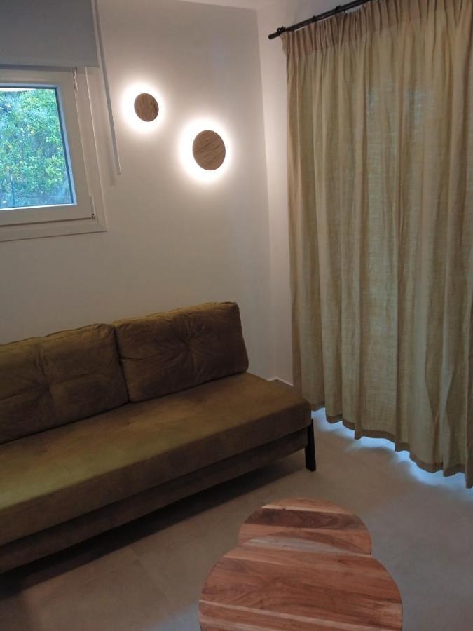 Q Luxury Rooms Paleros Palairos Exterior foto