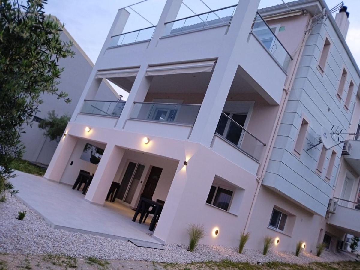 Q Luxury Rooms Paleros Palairos Exterior foto